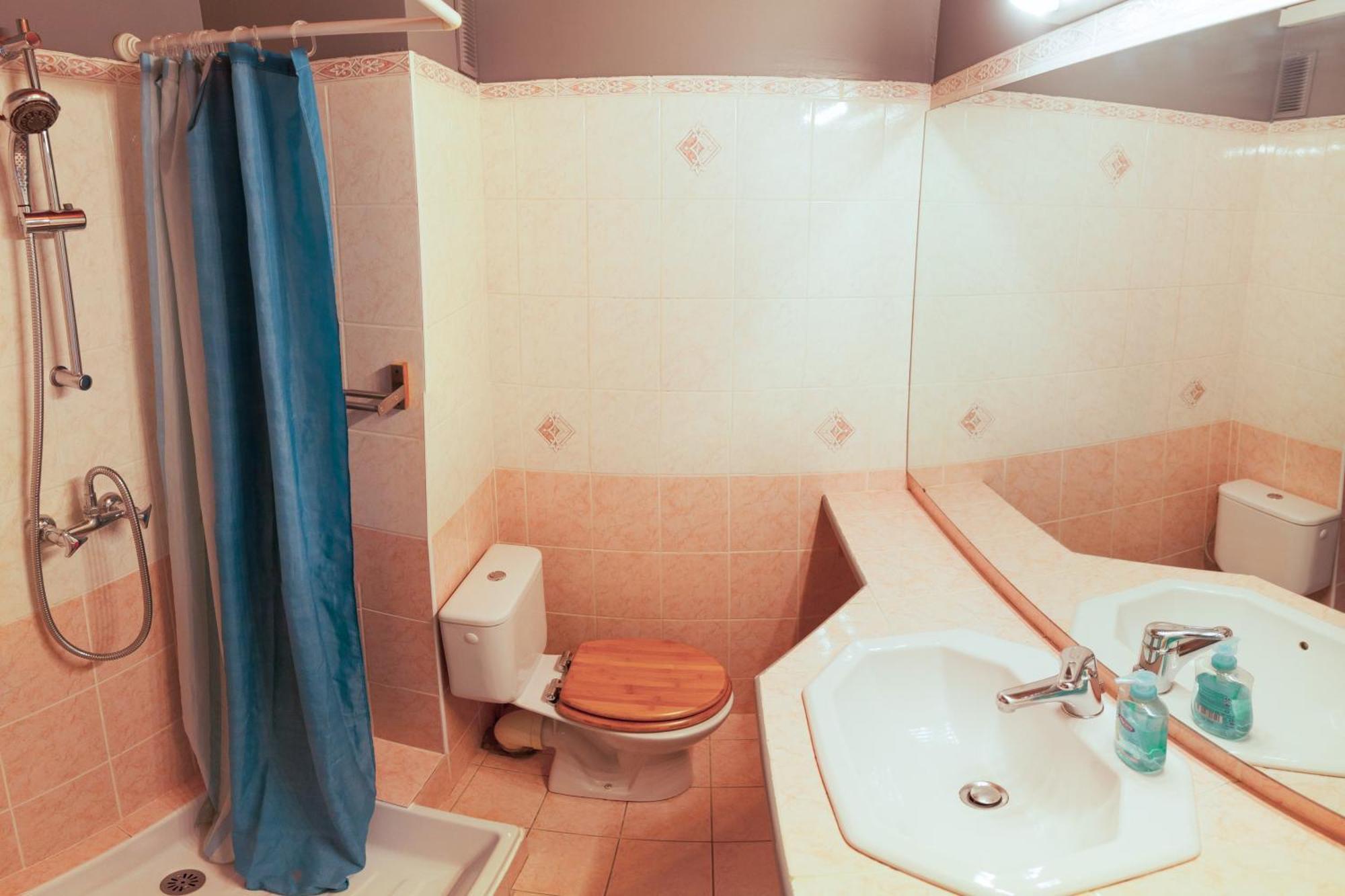 Le T2 Douillet D'Uriage - Residence Le Louvre - Cure Thermale Uriage- Proche Chamrousse - Jusqu'A 3 Personnes - Region Agreable En Toute Saison Vaulnaveys-le-Haut 外观 照片